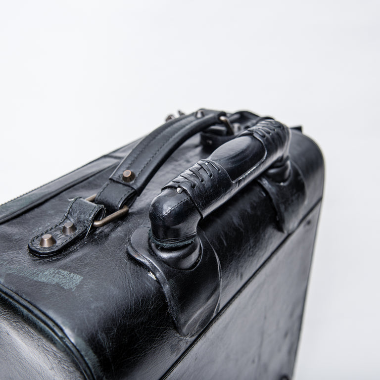 Balenciaga Carry On