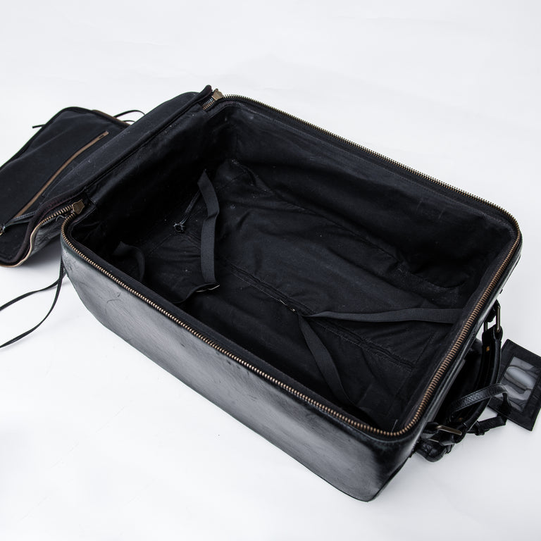 Balenciaga Carry On