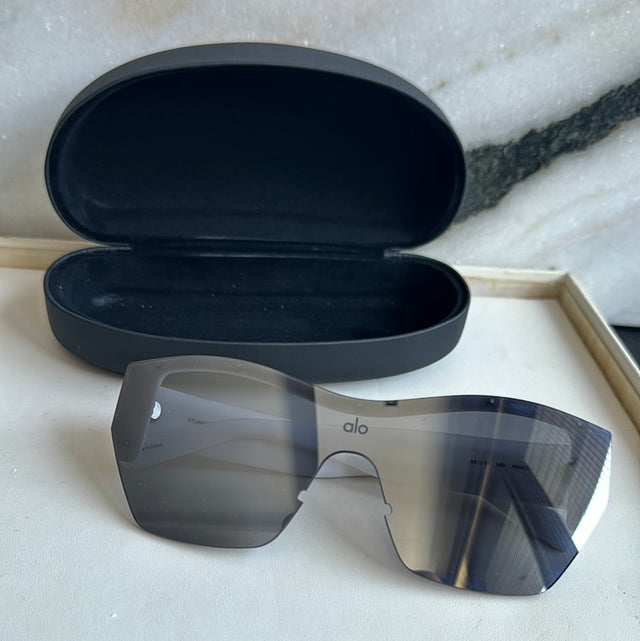 ALO Sunglasses (White)